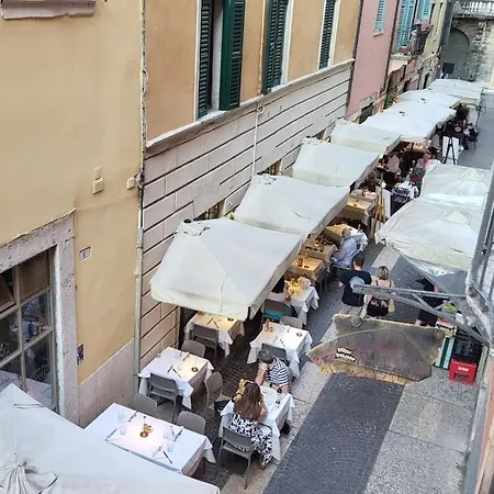 La Tosca Βερόνα